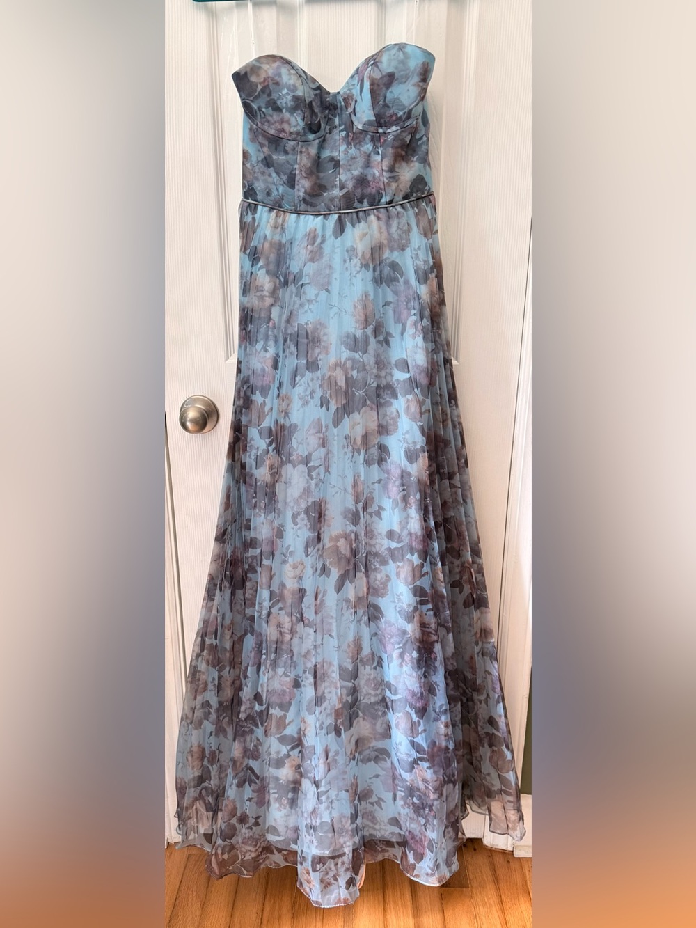Lulu's Light Blue Floral Pleated Maxi Skirt with Neutral Blooms
